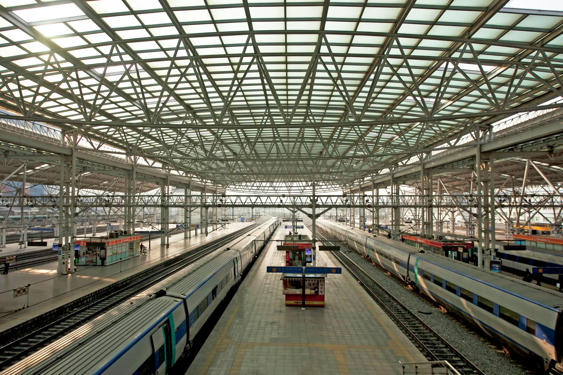 Malaysia high speed rail and city connection planning
